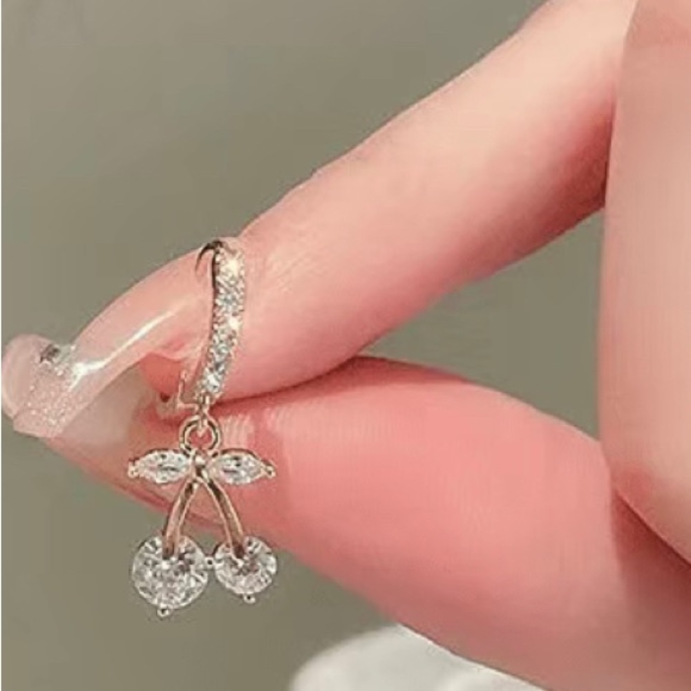 Cherry Earrings - Picture 3 of 3